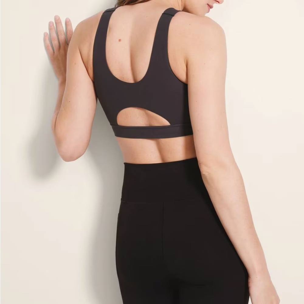 Women's Black Sports Bra